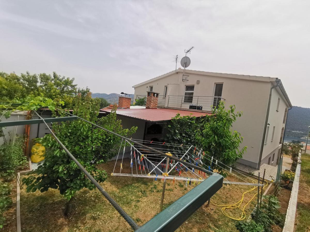 Apartments Villamare Grebastica Exterior photo